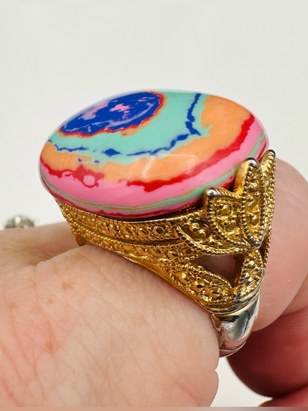 Multicolor Statement Cocktail Ring with Gold Filigree